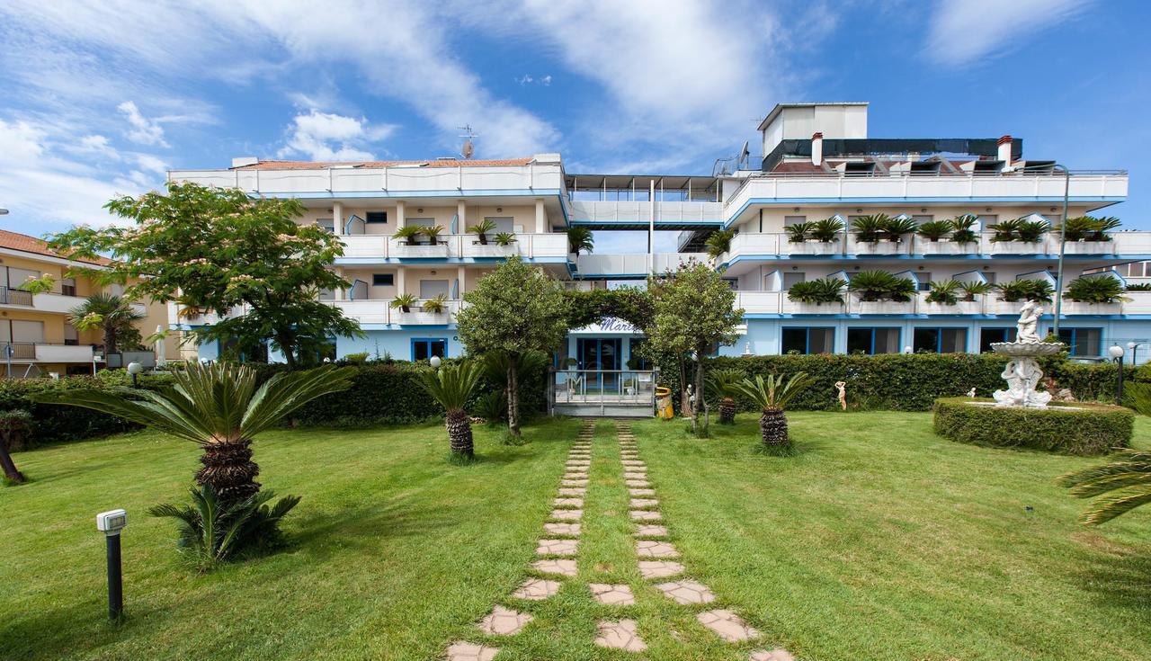 Hotel Marina Roseto Degli Abruzzi Exterior foto